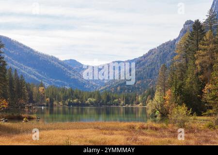 Hintersee im Herbst, Ramsau, Berchtesgaden, Berchtesgadener Land, Oberbayern, Bayern, Deutschland Foto Stock