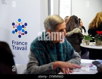 Parigi, Francia. 21 novembre 2024. Illustrazione France Travail, Forum per l'occupazione in Place de la Concorde a Parigi. Francia il 21 novembre 2024. Foto di Alain Apaydin/ABACAPRESS. COM credito: Abaca Press/Alamy Live News Foto Stock