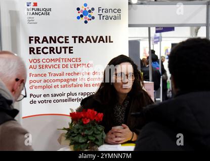 Parigi, Francia. 21 novembre 2024. Illustrazione France Travail, Forum per l'occupazione in Place de la Concorde a Parigi. Francia il 21 novembre 2024. Foto di Alain Apaydin/ABACAPRESS. COM credito: Abaca Press/Alamy Live News Foto Stock