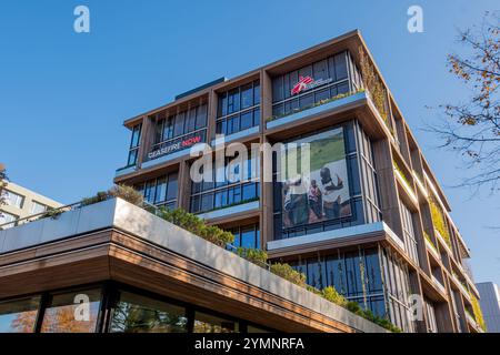 Vista esterna del quartier generale di Medici senza frontiere (MSF), un'organizzazione internazionale umanitaria medica non governativa Foto Stock