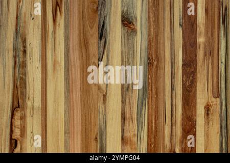 tavole di legno struttura di fondo materiale grezzo costruzione di carpenteria Foto Stock