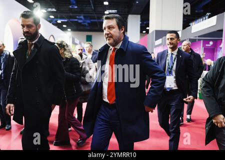 Torino, la 41a Assemblea annuale ANCI al Lingotto Fiere. Nella foto: Matteo Salvini visita uno stand Credit: Independent Photo Agency Srl/Alamy Live News Foto Stock