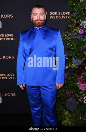 2024 Golden Heart Awards tenutosi a New York City, USA - Red Carpet Arrivals featuring: Sam Smith Where: NYC, New York, Stati Uniti quando: 22 ottobre 2024 Credit: Patricia Schlein/WENN Foto Stock