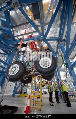 Il sito di Airbus a Filton, Bristol - assemblando l'aereo militare A400M e l'aereo civile A350 - l'impianto di prova integrato del carrello di atterraggio A350 Foto Stock