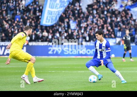 Berlino, Germania. 23 novembre 2024. Ibrahim Maza (Hertha BSC Berlin, #10) GER, Hertha BSC gegen SSV Ulm 1846, Fussball, 2. Bundesliga, Saison 2024/2025, 13. SPIELTAG, 23.11.2024 (LE NORMATIVE DFL VIETANO QUALSIASI USO DI FOTOGRAFIE COME SEQUENZE DI IMMAGINI E/O QUASI-VIDEO). Foto: Eibner-Pressefoto/Ryan Sleiman credito: dpa/Alamy Live News Foto Stock