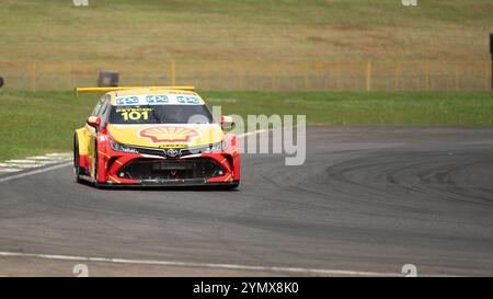 Goiania, Goias, Brasile. 22 novembre 2024. Goiania (GO), 11/22/2024 - stock car serie pro - tappa goiania - prove libere, sul circuito internazionale ayrton senna goiania, a goiania, questo venerdì 22 novembre, 2024. (immagine di credito: © Walbron Siqueira lei 9610/TheNEWS2 via ZUMA Press Wire) SOLO PER USO EDITORIALE! Non per USO commerciale! Foto Stock