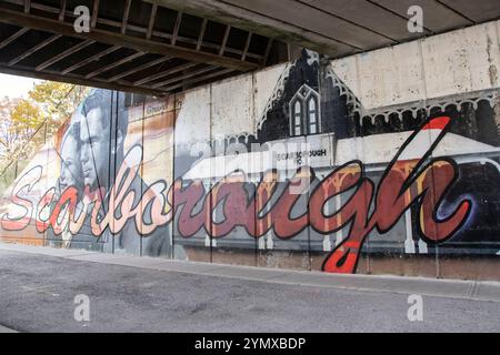 Storico murale di Scarborough Junction su St. Clair Avenue East a Toronto, Ontario, Canada Foto Stock