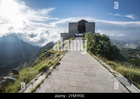 Mausoleo di Niegosz nel Parco Nazionale di Lovcen, Montenegro, Europa Foto Stock