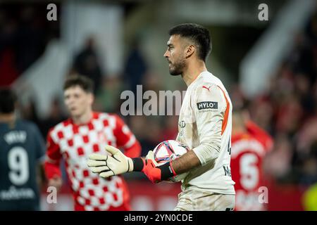 Girona, Spagna. 23 novembre 2024. Portiere Paulo Gazzaniga (Girona FC) visto in azione durante una partita della Liga EA Sports tra Girona FC e RCD Espanyol all'Estadi Municipal de Montilivi. Punteggio finale: Girona FC 4:1 RCD Espanyol credito: SOPA Images Limited/Alamy Live News Foto Stock