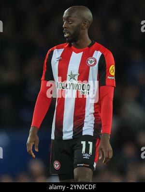 Yoane Wissa di Brentford durante la partita di Premier League Everton vs Brentford al Goodison Park, Liverpool, Regno Unito. 23 novembre 2024. (Foto di Alfie Cosgrove/News Images) a Liverpool, Regno Unito il 23/11/2024. (Foto di Alfie Cosgrove/News Images/Sipa USA) credito: SIPA USA/Alamy Live News Foto Stock