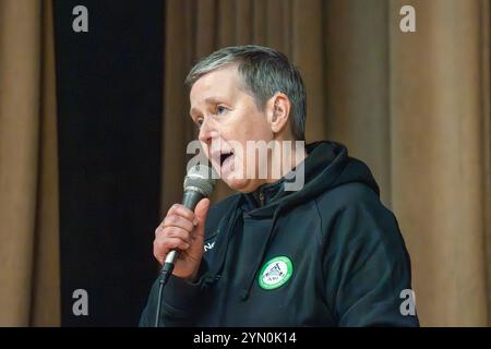 Glasgow, Scozia, Regno Unito. 23 novembre 2024. Stop alla dimostrazione nazionale della War Coalition a Glasgow, co-organizzata con lo Scottish Trades Union Congress (STUC) e lo Scottish CND e sostenuta da PCS Scotland RMT Scotland Educational Institute of Scotland UCU - University and College Union Fire Brigades Union Scotland per chiedere «la fine di tutte le vendite di armi a Israele». Credito R.. Gass/Alamy Live News Foto Stock