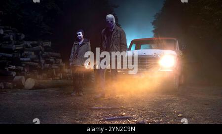 THE STRANGERS: CHAPTER 1 (2024), diretto da RENNY HARLIN. Crediti: Fifth Element Productions / Frame Film / album Foto Stock