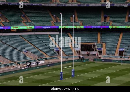 Una vista generale dell'Allianz Stadium durante la partita dell'Autumn Nations Series Inghilterra vs Giappone all'Allianz Stadium, Twickenham, Regno Unito, 24 novembre 2024 (foto di Mark Cosgrove/News Images) Foto Stock