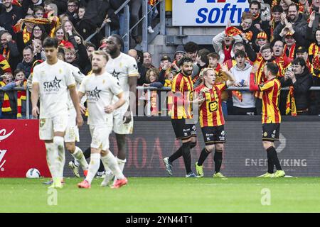 Mechelen, Belgio. 24 novembre 2024. Patrick Pflucke di Mechelen festeggia dopo aver segnato durante una partita di calcio tra KV Mechelen e Beerschot va, domenica 24 novembre 2024 a Mechelen, il giorno 15 della stagione 2024-2025 della prima divisione del campionato belga "Jupiler Pro League". BELGA PHOTO TOM GOYVAERTS credito: Belga News Agency/Alamy Live News Foto Stock