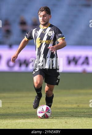 Paddington, Australia. 24 novembre 2024. Ivan Vujica del MacArthur FC visto in azione durante il quinto round della stagione 2024-25 di Isuzu UTE A-League tra MacArthur FC e Auckland FC tenutosi all'Allianz Stadium di Paddington, NSW. Punteggio finale Auckland FC 1:0 MacArthur FC. Credito: SOPA Images Limited/Alamy Live News Foto Stock