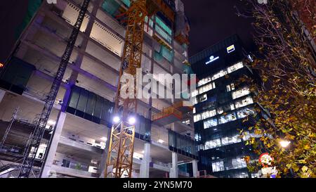 Varsavia, Polonia. 21 novembre 2024. Edificio per uffici lo Studio in costruzione. Foto Stock
