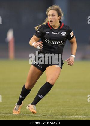Hendon, North London, Regno Unito. 24 novembre 2024. Hendon, North London, Inghilterra, 24 novembre 2024: Sydney Gregson (13 Saraceni) durante la partita Allianz Premiership Womens Rugby tra Saracens e Harlequins allo Stonex Stadium di Hendon, North London, Inghilterra. (Jay Patel/SPP) credito: SPP Sport Press Photo. /Alamy Live News Foto Stock