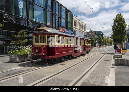 CHRISTCHURCH, NUOVA ZELANDA, 16 DICEMBRE 2022, Tramway Passing in Christchurch, nuova Zelanda, Oceania Foto Stock