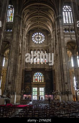 PARIGI, FRANCIA, 24 MAGGIO 2022, bella chiesa gotica Saint Eustache a Parigi, Francia, Europa Foto Stock