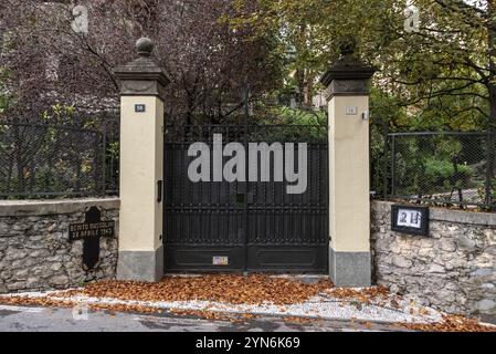 TREMEZZO, ITALIA, 05 OTTOBRE 2023, luogo dell'esecuzione del dittatore Benito Mussolini a Tremezzo, Italia, Europa Foto Stock