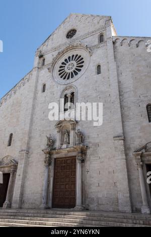 Portale della cattedrale di San Sabino a Bari, Italia, Europa Foto Stock