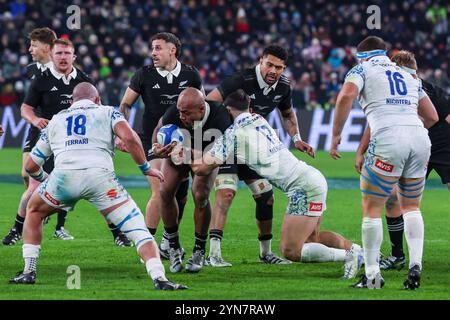 Mark Tele'a della nuova Zelanda visto in azione durante l'Autumn Nations Series 2025 match tra Italia e nuova Zelanda (All Blacks) all'Allianz Stadium. Punteggio finale Italia 11 | 29 nuova Zelanda Foto Stock