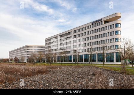 Sede centrale del fornitore di servizi IT Materna Information & Communications se presso il Phoenix Technology Park a Dortmund-Hoerde, Dortmund, North Rhine-WE Foto Stock