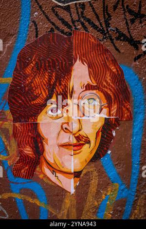 Irlanda, Dublino, Bedford Lane, Street art, collage dei 4 volti dei Beatles Foto Stock