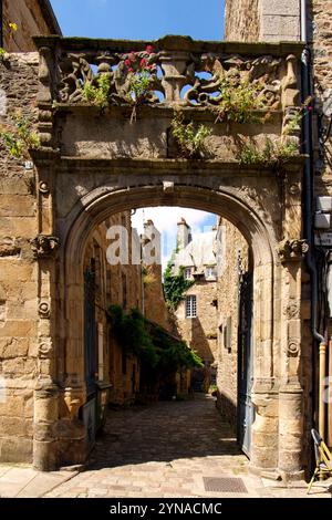 Francia, Cotes d'Armor, Dinan, la città vecchia, casa padronale Beaumanoir del XVI secolo Foto Stock