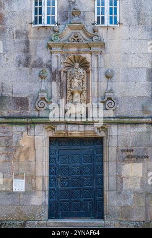 Spagna, Galizia, Tui, tappa sulla via centrale portoghese, una delle vie verso Santiago de Compostela, ex ospedale per poveri e pellegrini costruito nel 1757 Foto Stock