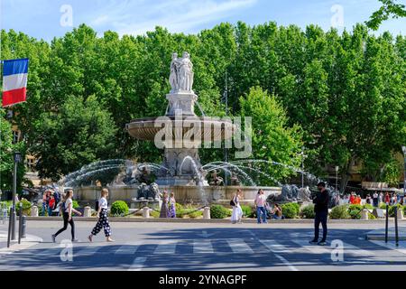 Francia, Bouches du Rhone (13), Aix en Provence, Place du General de Gaulle, fontaine de la rotonde Foto Stock