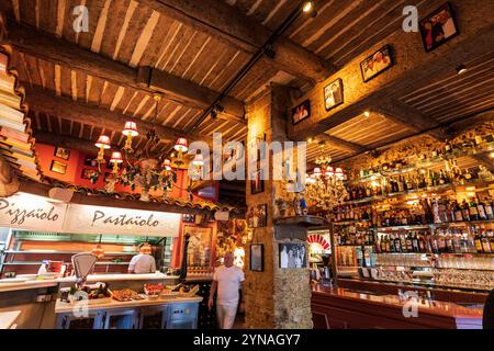 Francia, Alpes Maritimes (06), Antibes, ristorante chez MAMO Foto Stock
