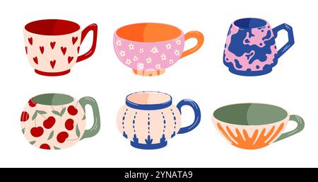 Set di tazze in ceramica colorata con vari motivi come cuori, fiori, ciliegie e disegni astratti. Design piatto. Isolato su un bianco Illustrazione Vettoriale