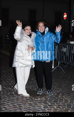 Milano, arrivi all'evento Vanity Fair Stories al Teatro Lirico Giorgio Gaber. Nella foto: Angela Brambati e Angelo Sotgiu di ricchi e poveri Foto Stock