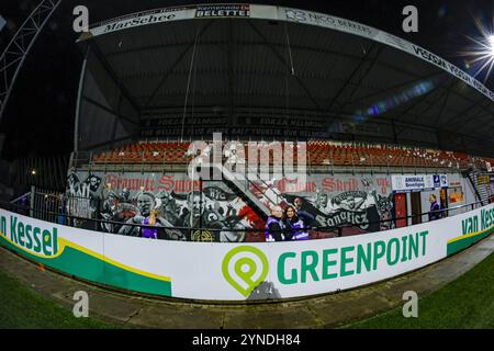 HELMOND , 25-11-2024 , Stadio GS Staalwerken , football, Keukenkampioen divisie , stagione 2024 / 2025 , Vista interna Staalwerken Stadio GS prima della partita Helmond Sport - ADO den Haag Foto Stock