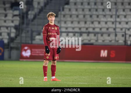 Cracovia, Polonia. 25 novembre 2024. Football 2024 2025 PKO BP Ekstraklasa Puszcza Niepolomice vs Widzew Lodz op: KAMIL CYBULSKI crediti: Konrad Swierad/Alamy Live News Foto Stock