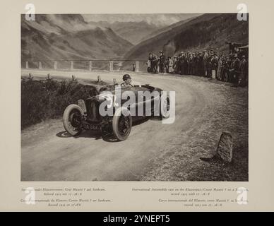 Gara internazionale di automobili sul passo Klausenpass: Coount Masetti su Sunbeam, 1925. Dal fotografo svizzero Jean Gaberell Portfolio "album of Switzerland" pubblicato negli anni '1920 Foto Stock