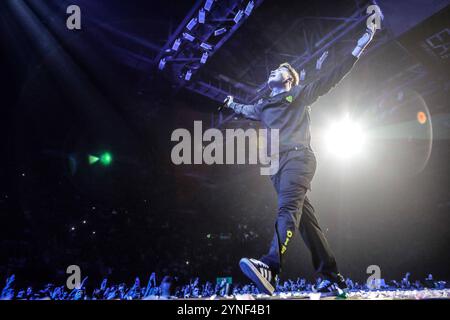 Concerto di musica della cantante italiana - Alfa durante ALFA, Concerto di musica della cantante italiana a Milano, Italia, novembre 25 2024 Milano UNIPOL FORUM Italia Copyright: XRobertoxSalemix/xLiveMediax LPM 1624001 Foto Stock