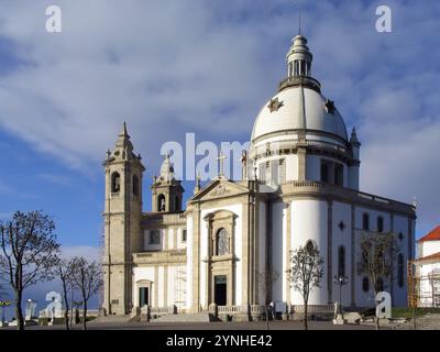 Braga, Portogallo. Santuario di nostra Signora di Sameiro, (portoghese) Santuario de Nossa Senhora do Sameiro aka Santuario do Sameiro. Cattolico del XIX secolo Foto Stock