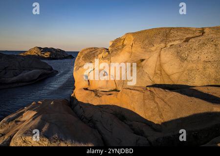 In "Verdens Ende" nel Faerder Nationalpark, contea di Faerder, il 23.05.2024. Foto: Markus Bolliger Foto Stock