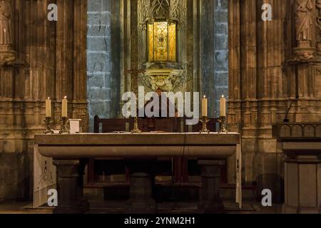VALENCIA, SPAGNA - 18 MAGGIO 2017: È l'altare del Santo Graal nella Cattedrale, santuario religioso del cristianesimo. Foto Stock