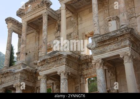 Dettaglio architettonico romano a Efeso nella Turchia meridionale. Foto Stock