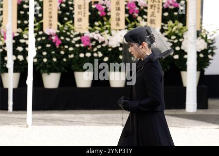 Tokyo, Giappone. 26 novembre 2024. LA PRINCIPESSA AIKO del Giappone partecipa al funerale della defunta principessa Mikasa al cimitero di Toshimaoka. La principessa Mikasa (Yuriko), il membro più anziano della famiglia imperiale, morì all'età di 101 anni. (Credit Image: © Rodrigo Reyes Marin/ZUMA Press Wire) SOLO PER USO EDITORIALE! Non per USO commerciale! Foto Stock