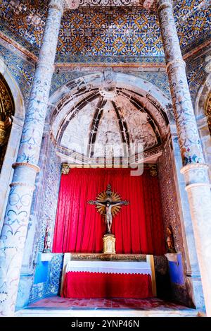Altare. Chiesa dei Dominicas, Igreja das Domínicas. Elvas, Alentejo, Portogallo, Europa. Foto Stock