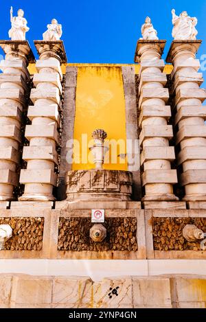St Lawrence Fountain, città vecchia. Elvas, Alentejo, Portogallo, Europa. Foto Stock