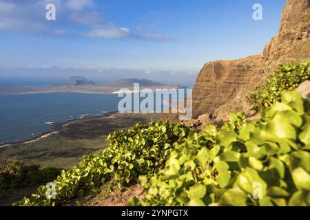 La Graciosa Island panorama. Mirador del Rio Lanzarote. Spagna Foto Stock