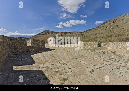 Castello di Porto palermo dall'interno. E' molto di pietra senza colori Foto Stock