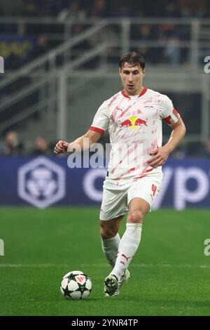 Mailand, Italia. 26 novembre 2024. Calcio: Champions League, Inter Milan - RB Lipsia, turno preliminare, partita 5 allo Stadio Giuseppe Meazza, Willi Orban di Lipsia in azione. Crediti: Jan Woitas/dpa/Alamy Live News Foto Stock