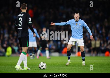 MANCHESTER, Regno Unito - 26 novembre 2024: Erling Haaland del Manchester City durante la partita di UEFA Champions League tra Manchester City e Feyenoord all'Etihad Stadium (credito: Craig Mercer/ Alamy Live News) Foto Stock