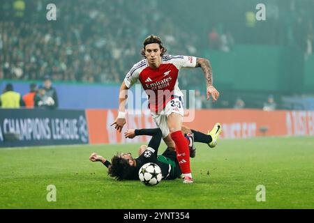 Lisbona, Portogallo. 26 novembre 2024. Riccardo Calafiori (Arsenal) calcio: Fase UEFA Champions League partita 5 tra Sporting Clube de Portugal 1-5 Arsenal FC allo stadio Jose Alvalade di Lisbona, Portogallo. Crediti: Mutsu Kawamori/AFLO/Alamy Live News Foto Stock